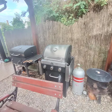 Hamvasdomb Vendeghaz