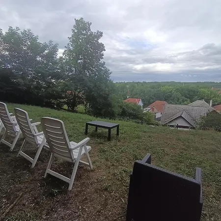 Hamvasdomb Vendeghaz Egerszalok